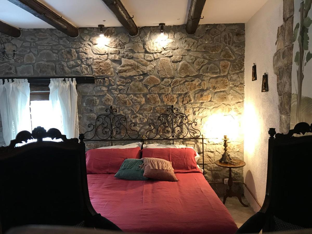 Borgo Manca Suite ซัสโซ ดิ กาสตัลโด ภายนอก รูปภาพ