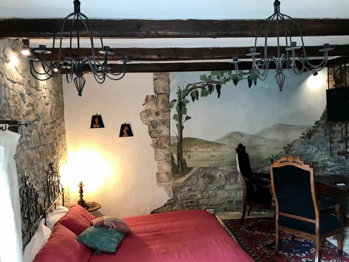 Borgo Manca Suite ซัสโซ ดิ กาสตัลโด ภายนอก รูปภาพ
