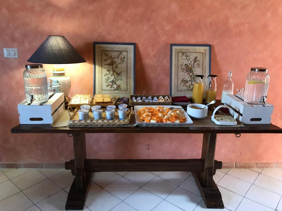 Borgo Manca Suite ซัสโซ ดิ กาสตัลโด ภายนอก รูปภาพ